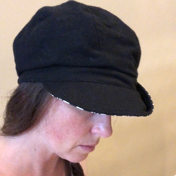 Le Chateau Hat - Picture 3 of 8